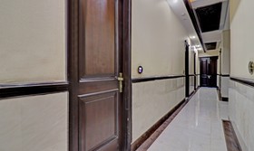 Itsy By Treebo Hamlets Stay