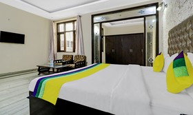 Treebo Trip Hm Palace