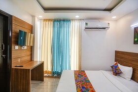 Unique Stay by FabHotel