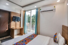 Unique Stay by FabHotel