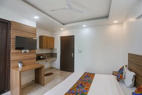 Unique Stay by FabHotel