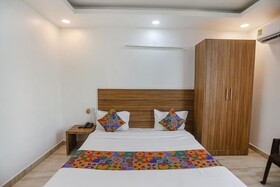 Unique Stay by FabHotel