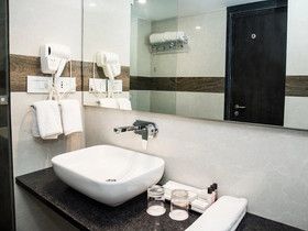 Hotel Platinum Shravasti