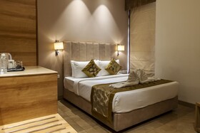 Celebrant Hotel