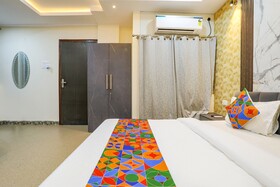 FabExpress Namaste Kashi