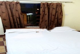 Goroomgo Kashi Inn Varanasi