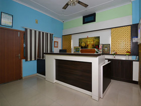 Hotel Chaitanya Inn