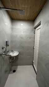 Hotel Divyakashi Homestay