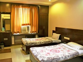 Hotel Dolphin International