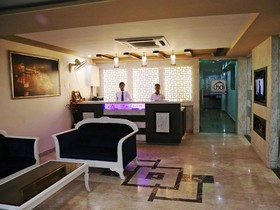 Hotel Dolphin International