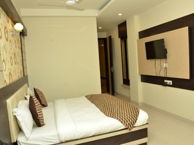 Hotel Ganges Grand