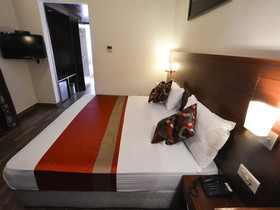 Hotel Janhvi International