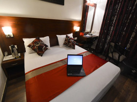 Hotel Janhvi International