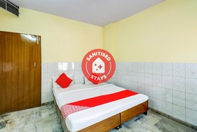 Hotel M K by OYO Rooms