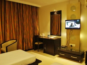 Hotel The Sapphire Grand