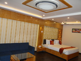 Hotel Tridev