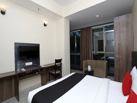 Jade Inn Hotel by OYO Rooms