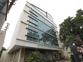 Jade Inn Hotel by OYO Rooms