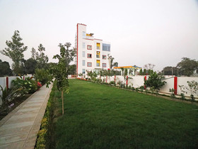 Maharaja Hotel By OYO Rooms