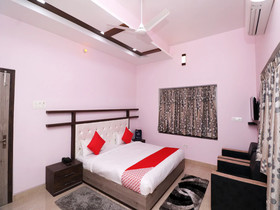 Maharaja Hotel By OYO Rooms