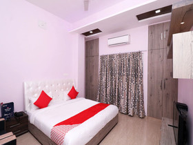 Maharaja Hotel By OYO Rooms