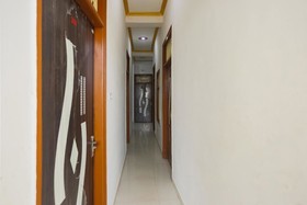 Mahi Paying Guest House by OYO Rooms