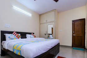 OYO 19122 Mastana Palace