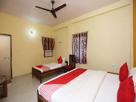 OYO 22406 Shree Shree Guest House