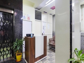 Royal Luxury Rooms by OYO Rooms