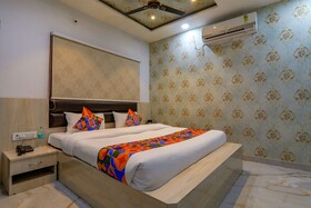 Super 3 Premium by Fabhotel