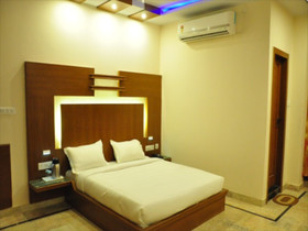 Hotel Basera Brij Bhoomi
