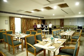 Hotel Country Inn Vrindavan