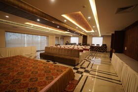 Hotel Idhayan Palace