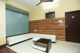 Hotel Skyzone Madhuvan By OYO Rooms