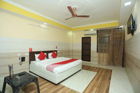 Hotel Skyzone Madhuvan By OYO Rooms