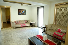 Hotel The Royal Bharti