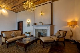 Puttabong Cottage, Darjeeling