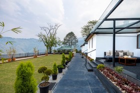 Puttabong Cottage, Darjeeling
