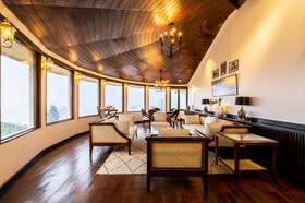 Puttabong Cottage, Darjeeling