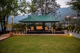 Puttabong Cottage, Darjeeling