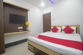 Mahalaxmi By OYO Rooms