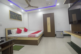 Mahalaxmi By OYO Rooms