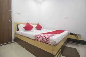 Mahalaxmi By OYO Rooms