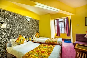 Fennel Hotel Red Rose