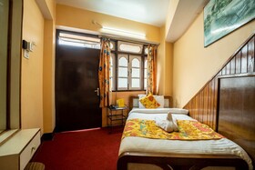 Fennel Hotel Red Rose