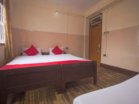 Hotel Blue Diamond By OYO Rooms