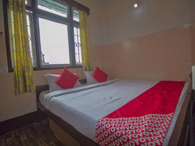 Hotel Blue Diamond By OYO Rooms