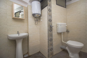 Hotel Everest Glory By OYO Rooms