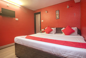 Hotel Everest Glory By OYO Rooms