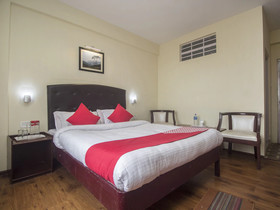 Hotel Sandrup by OYO Rooms